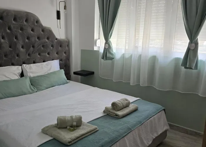 Dimi Deluxe 公寓 *