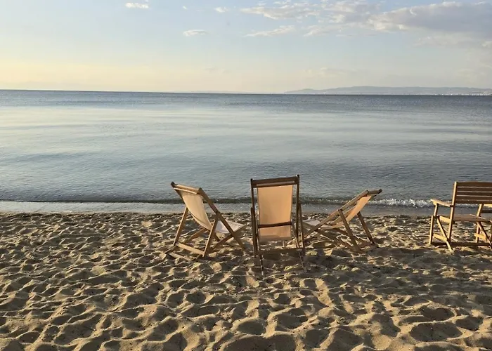 Dimi Deluxe 公寓 Peraía