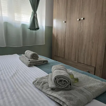 Dimi Deluxe Апартамент