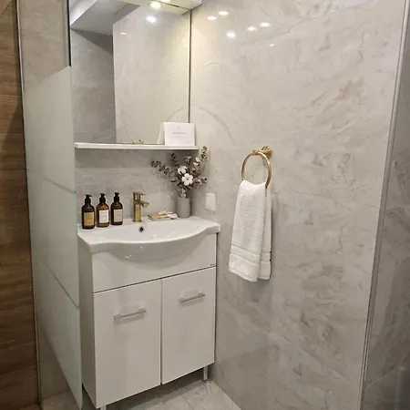 Dimi Deluxe 아파트 *